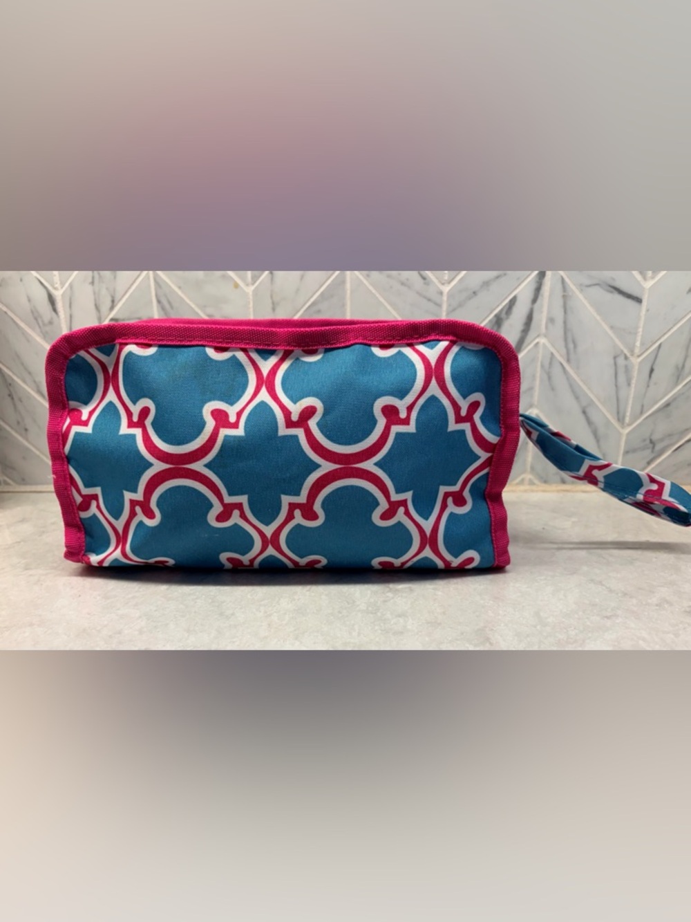 Blue&Pink&White Geometric Trellis Pattern Cosmetics/Essentials Bag. VGUCondition